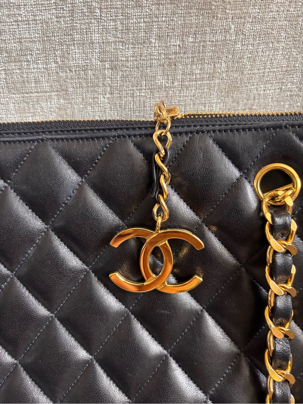 Authentic CHANEL 1991 Vintage 24k gold black lambskin quilted leather classic - Picture 11 of 16